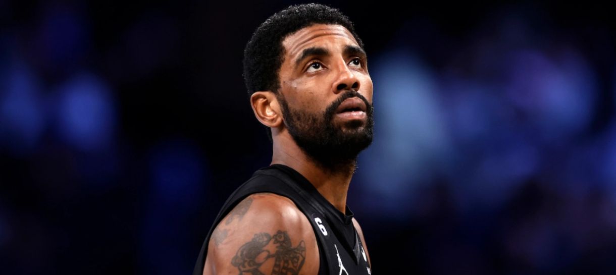 NBA: Lakers teria sido explorado pelo Nets em negociação por Kyrie Irving
