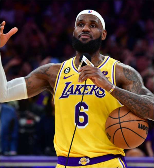 NBA: LeBron James supostamente faz alerta ao Lakers após quebra de recorde
