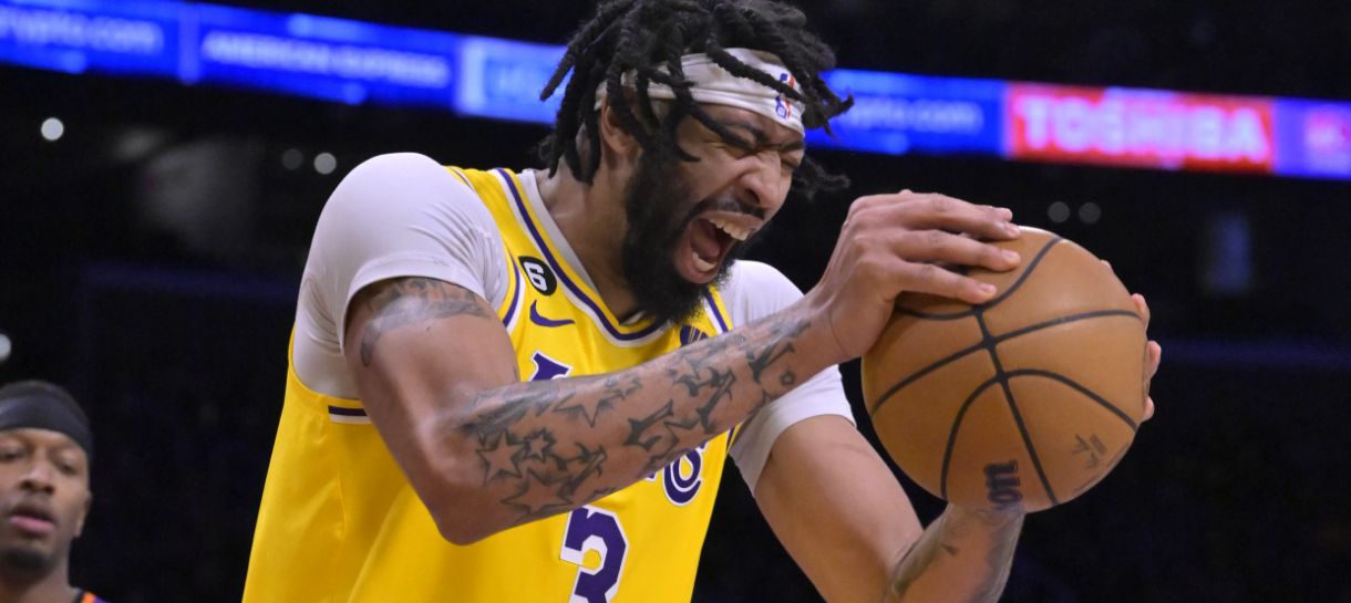 NBA: Anthony Davis sob pressão no Lakers