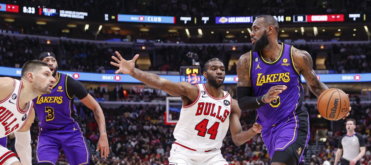 NBA: Com sabor de revanche, Lakers vence Bulls em Chicago