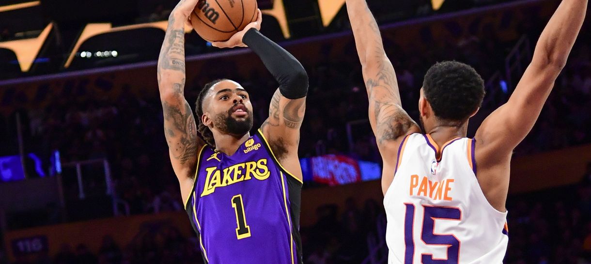 NBA: Lakers vence o Suns e mantém viva chances de playoffs