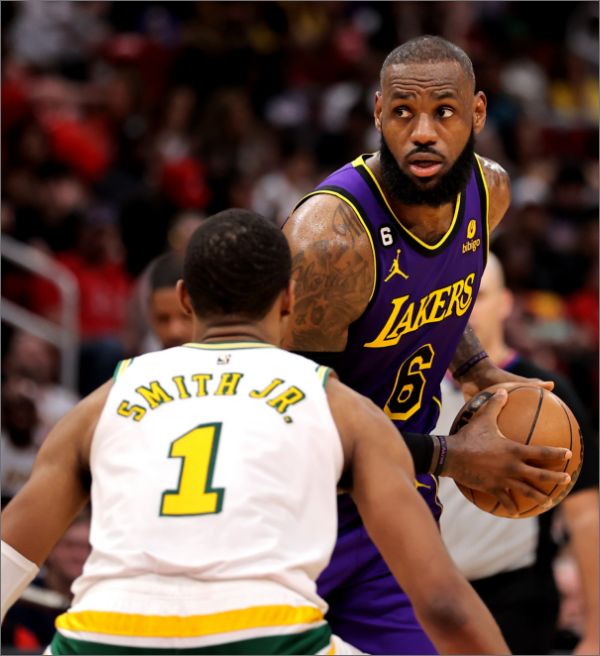 NBA: LeBron James continua a impressionar com último feito com o Lakers