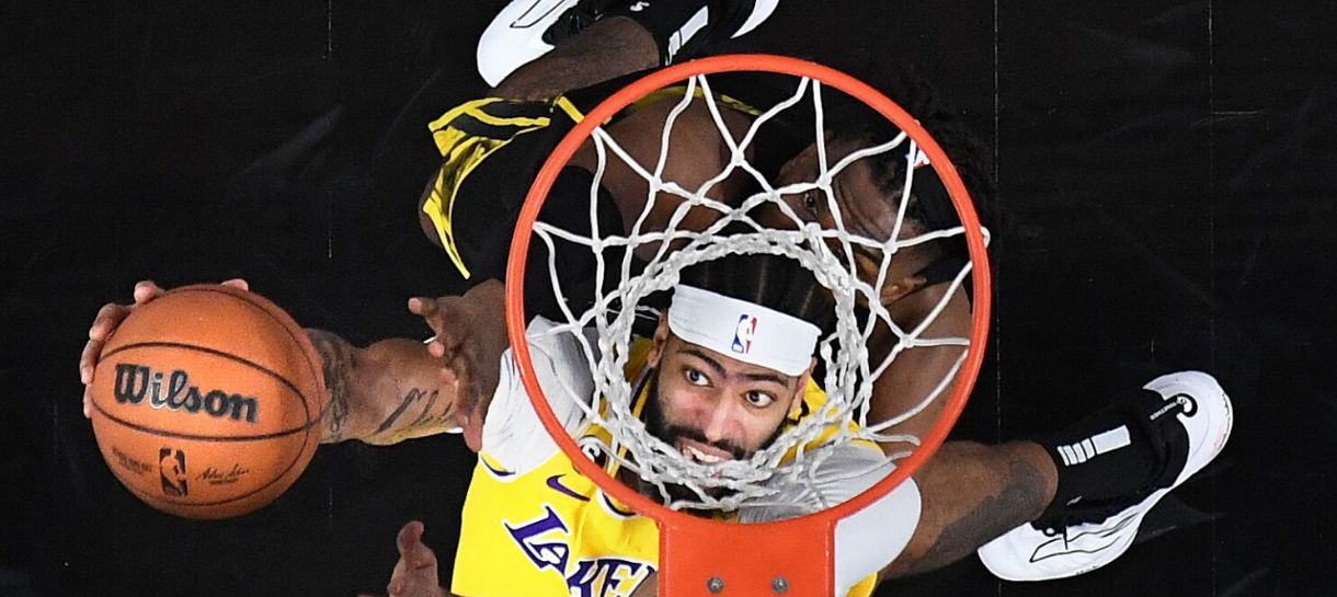 Lakers x Warriors: Alguns dados sobre a atuação absurda de Anthony Davis
