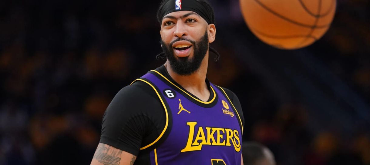 NBA: Analista detona Anthony Davis após derrota do Lakers