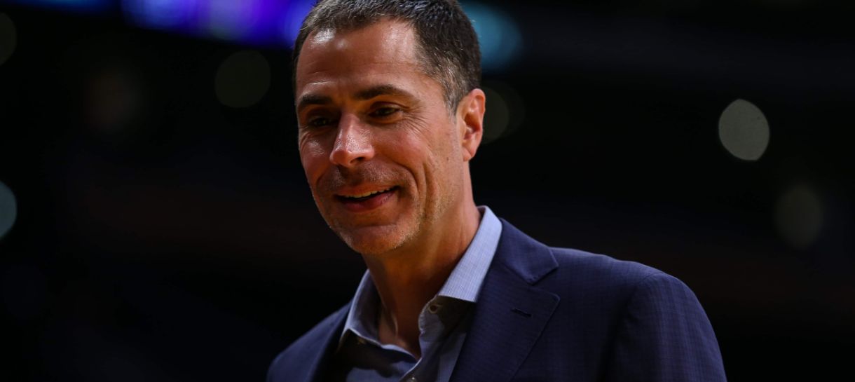 NBA: Lakers renova com peça chave da última temporada