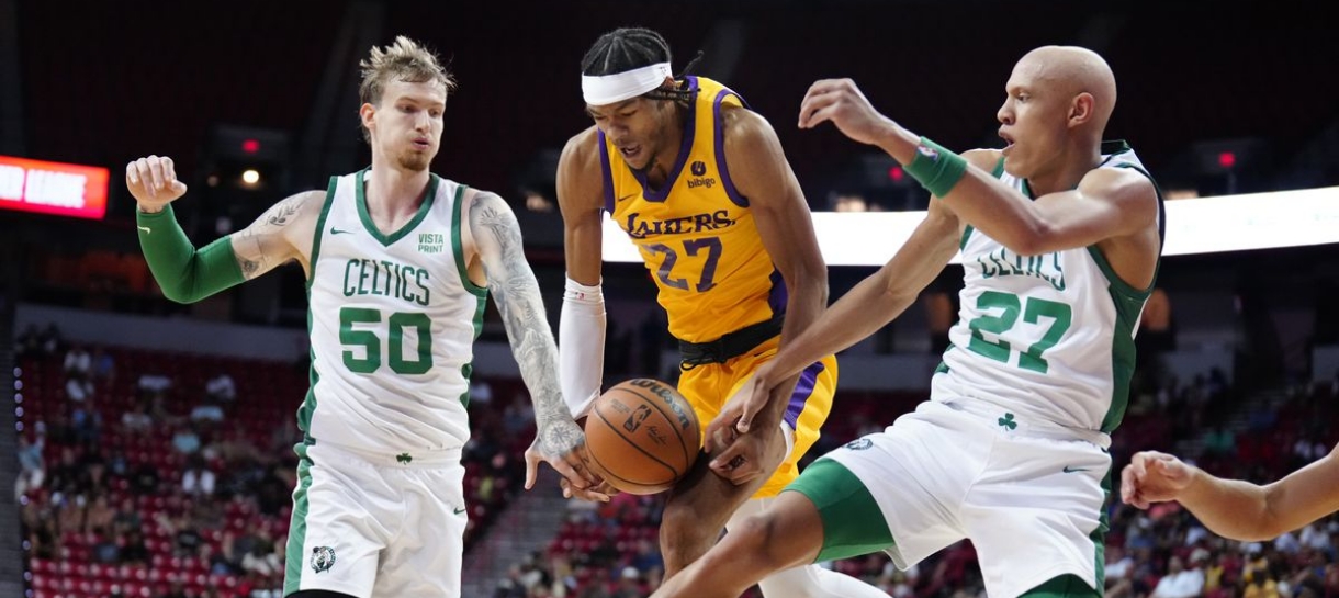 NBA: Lakers dispensa Cole Swider e adiciona novo jogador ao seu elenco