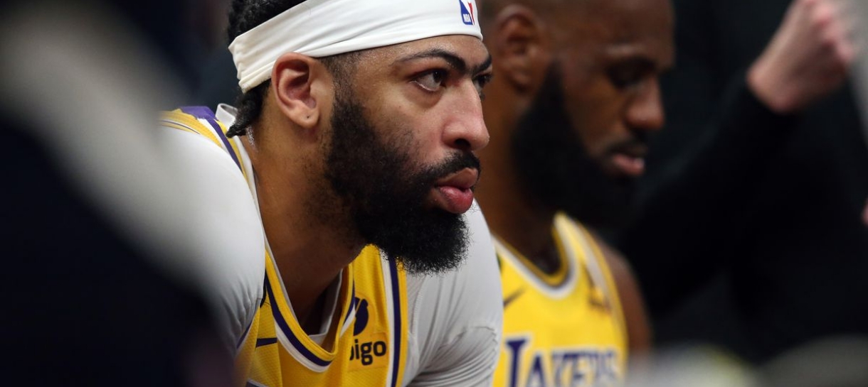 NBA: Lakers deve decidir futuro de Anthony Davis ainda essa semana