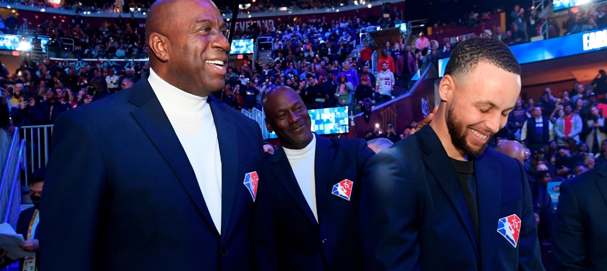 Magic Johnson x Stephen Curry: Michael Jordan dá sua opinião na batalha dos armadores