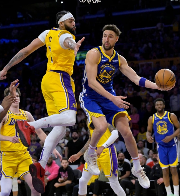 NBA: Klay Thompson se rende ao Lakers após ter sido derrotado nos playoffs