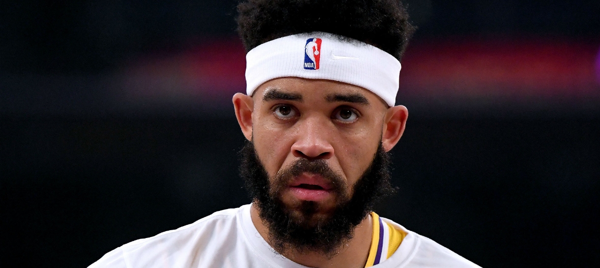 NBA: JaVale McGee acaba acertando com rival californiano do Lakers