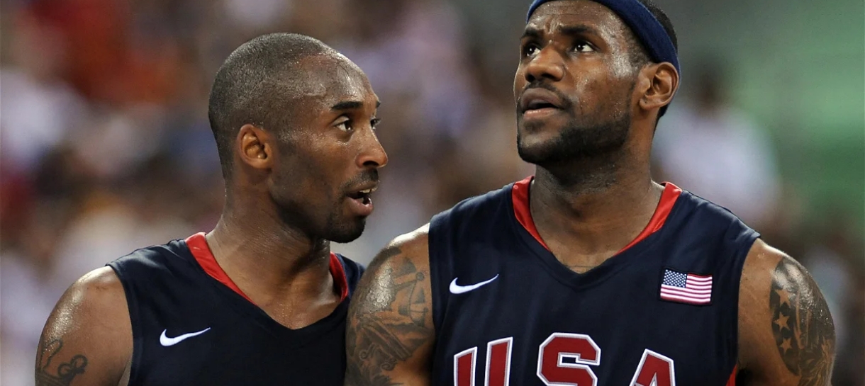 NBA: Ex-Lakers compara LeBron James e Kobe Bryant durante tempo de seleção