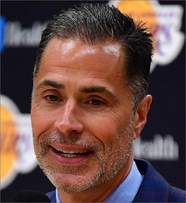 NBA: Lakers abre mão de pivô que acaba assinando com o Cavs