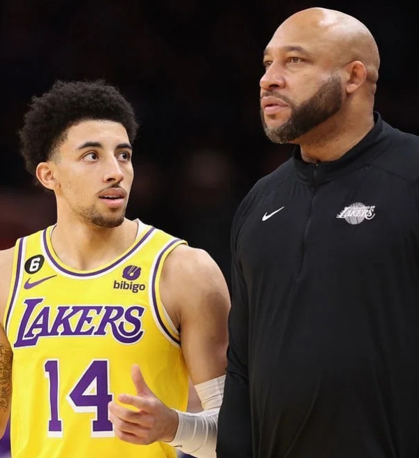 Lakers dispensa três jogadores para fechar o seu elenco pra nova temporada da NBA