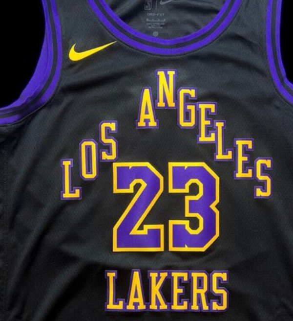 Vaza imagem de suposta nova camisa do Lakers NBA City Edition