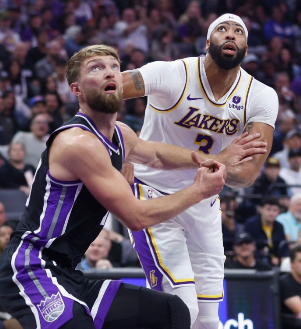 Lakers perde para o Kings na prorrogação