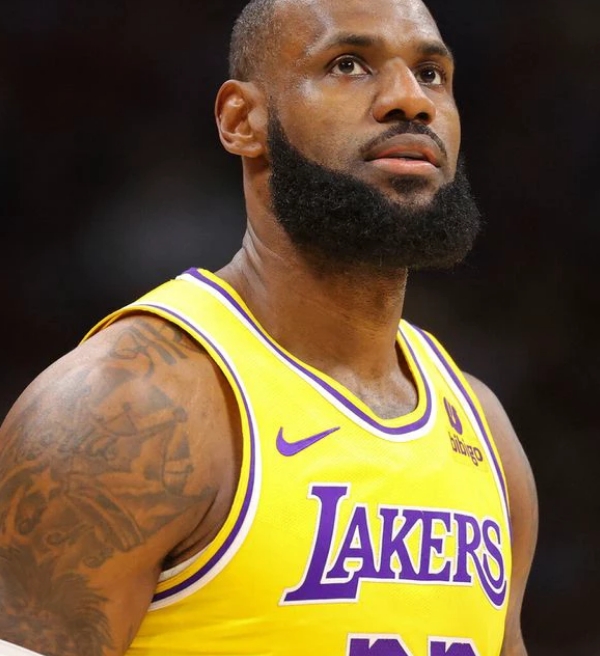 NBA: Estatística liga alerta já no início de temporada para o Lakers