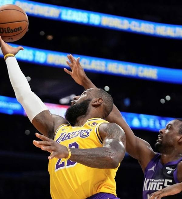 LeBron James quebra mais um recorde e passa Jason Kidd na história da NBA