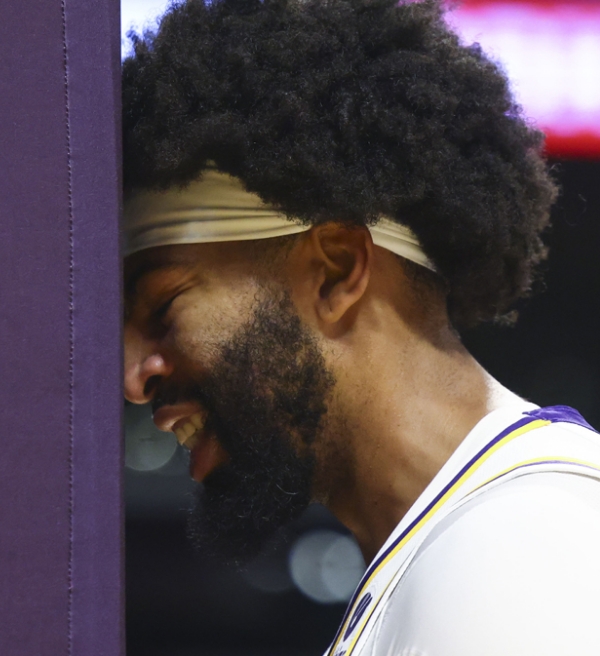 NBA: Anthony Davis faz autocrítica após má atuação em derrota do Lakers