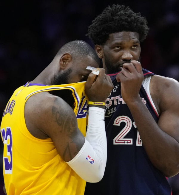 LeBron e Davis reagem a derrota esmagadora do Lakers para o Sixers
