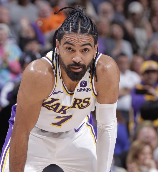 Quando Gabe Vincent vai voltar a jogar pelo Lakers?
