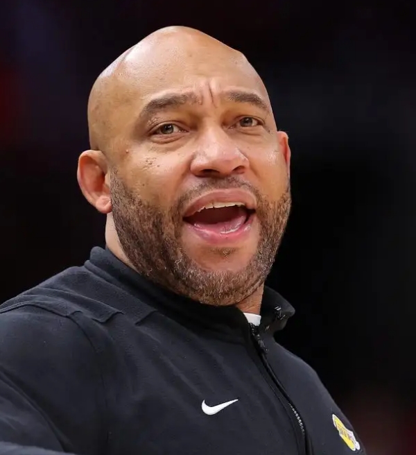 Darvin Ham aponta os erros que o Lakers precisa corrigir