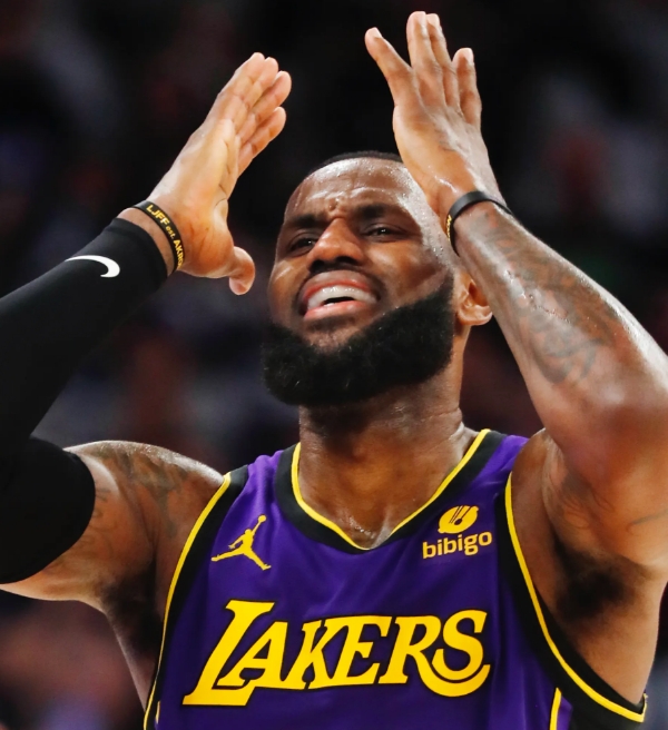 Com lance polêmico no fim, Lakers perde para o Timberwolves por dois pontos