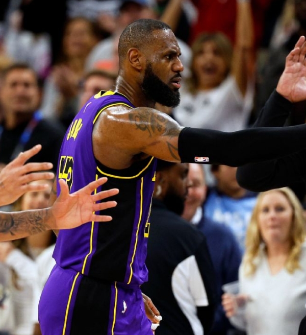 NBA: LeBron James comenta jogada polêmica em derrota do Lakers