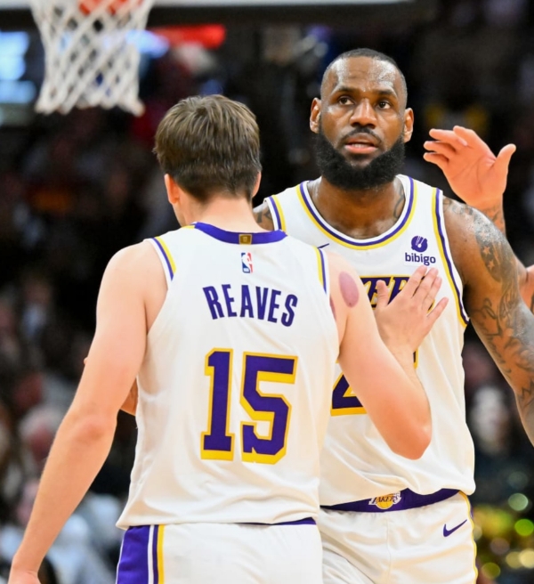 Rumores do Lakers: O que a diretoria esta pensando em fazer até o prazo final de trocas?