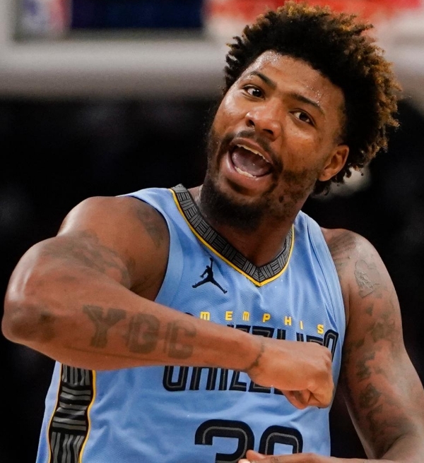 Negociação entre 3 times poderia levar Marcus Smart para o Lakers