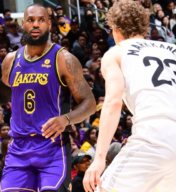 Lakers x Jazz : onde assistir o jogo de hoje na NBA ao vivo