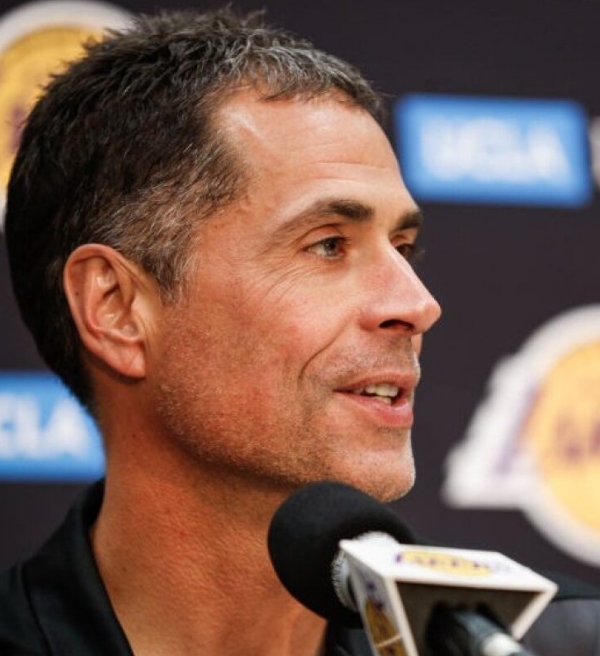 Lakers pode ter em jovem um bom valor de troca na NBA