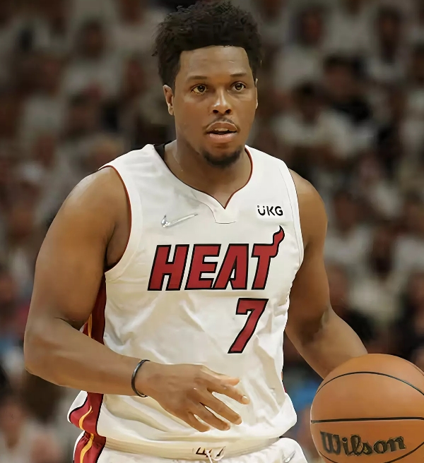Rumores da NBA: Lakers teria interesse em Kyle Lowry