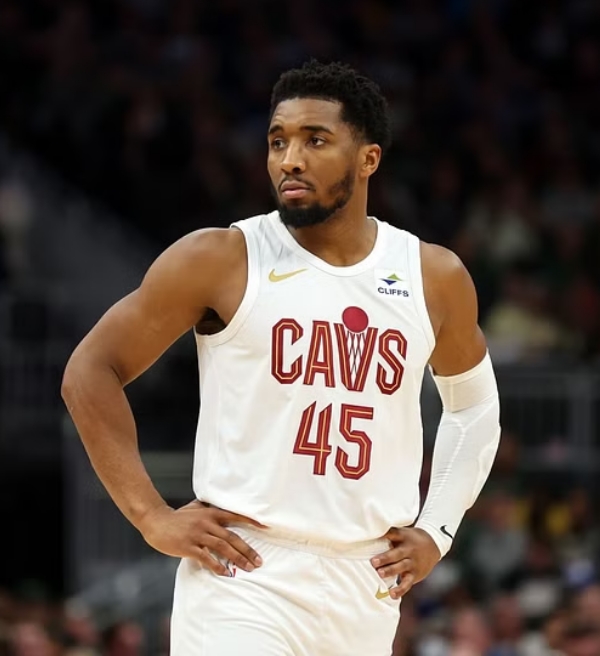 Rumores da NBA: Lakers acredita que pode contratar Donavon Mitchell