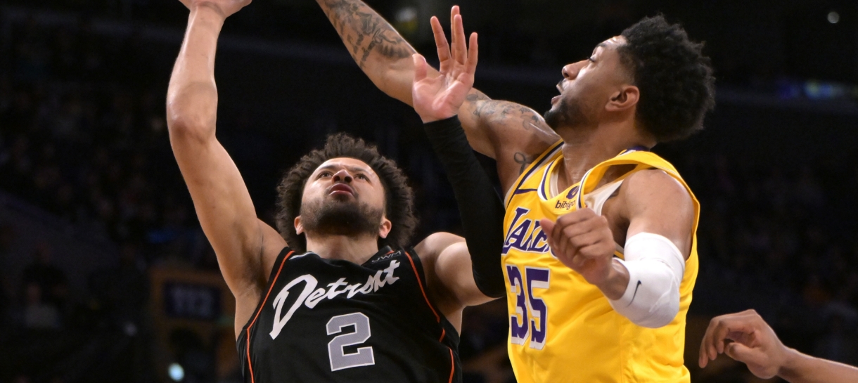 Lakers atualiza calendário de recuperação de Christian Wood