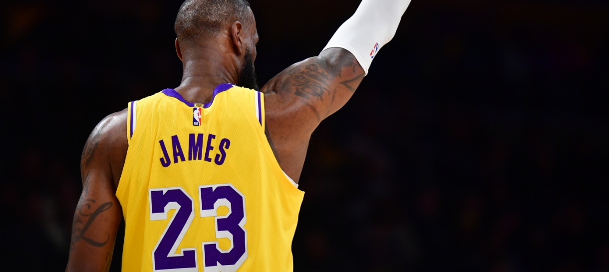 NBA: LeBron James pode voltar a desfalcar o Lakers