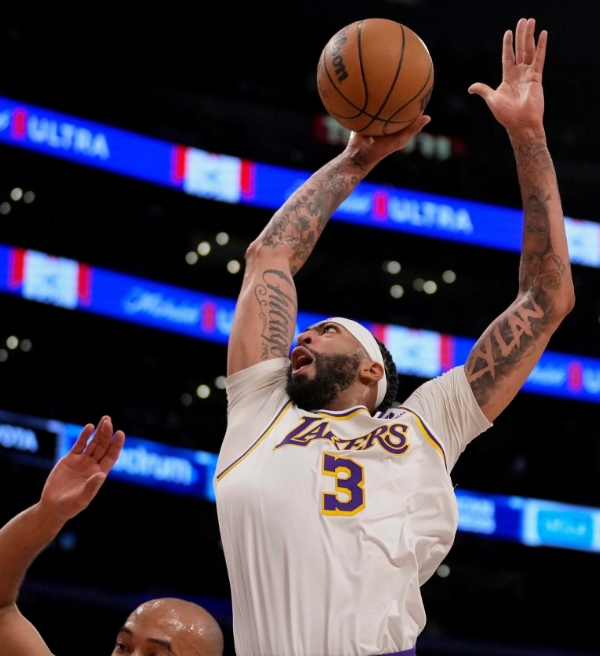 Anthony Davis conquista marca histórica nunca antes atingida na NBA