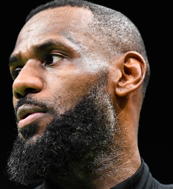 Os 1001 negócios de Lebron James