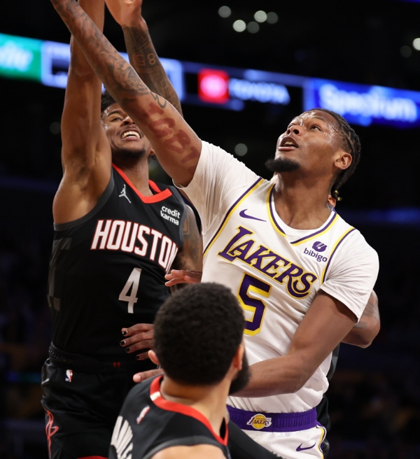 NBA: Lakers tem ótimas notícias sobre Cam Reddish