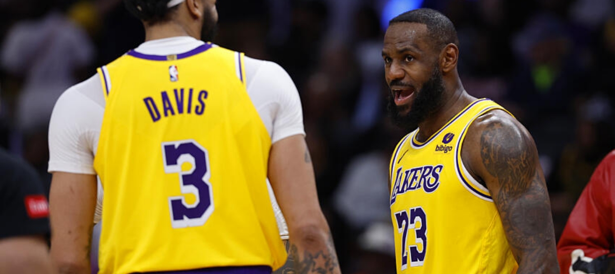 Lakers x Cavaliers: onde assistir o jogo de hoje na NBA ao vivo
