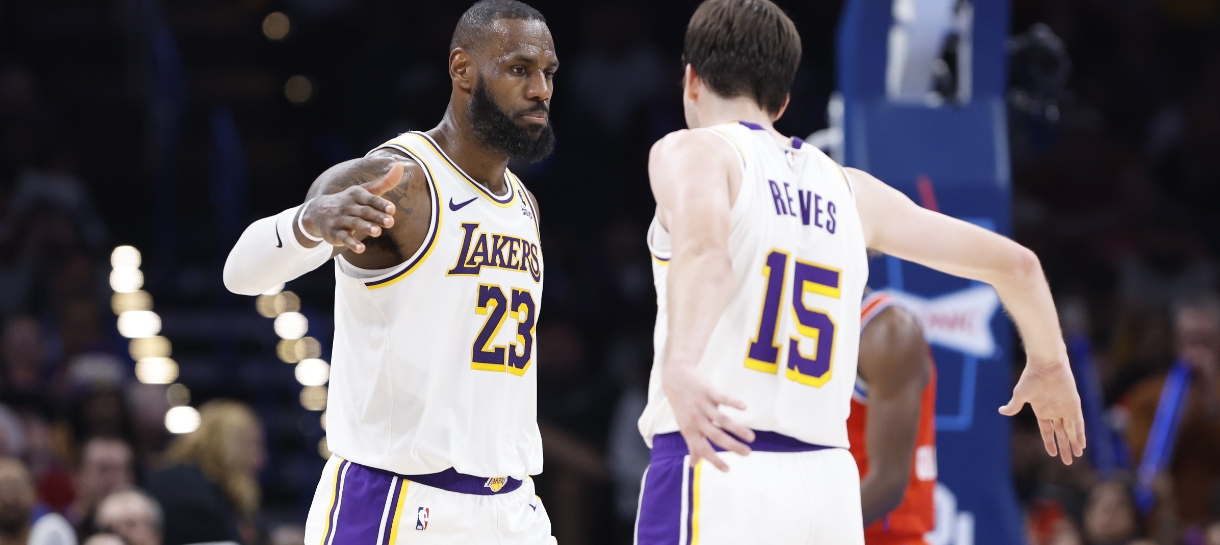 Reaves revela reação de LeBron depois da classificação do Lakers para os playoffs da NBA