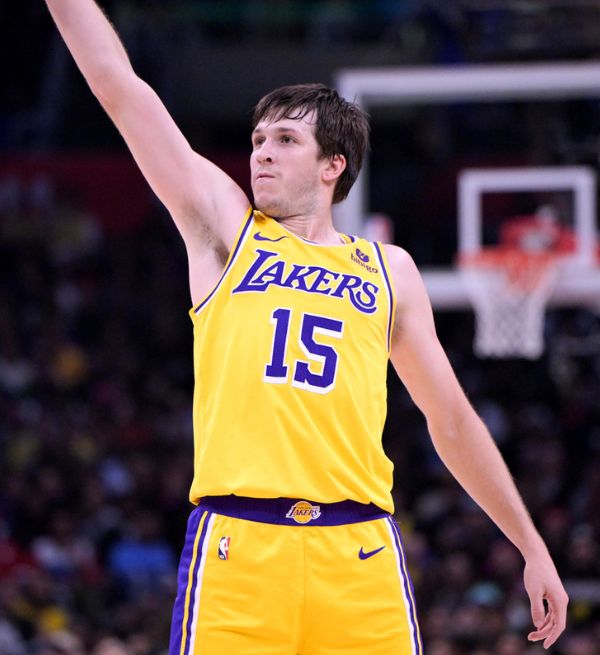 Austin Reaves recusa pedido para trocar Lakers pelo Pistons