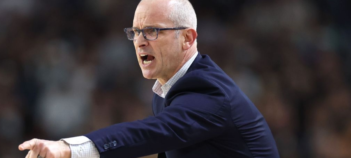 Lakers surpreende e pode estar próximo de fechar com seu novo técnico