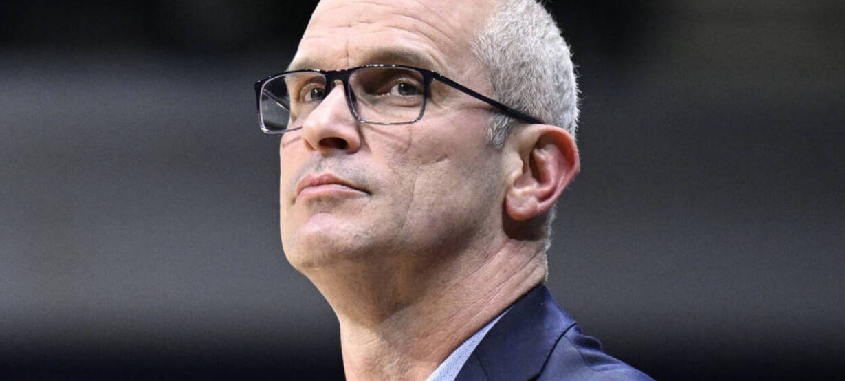O real motivo pelo qual Dan Hurley recusou a proposta do Lakers