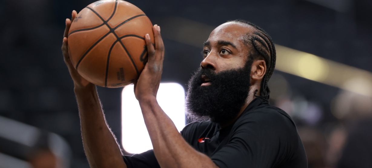 Cinco jogadores para o Lakers buscar na agência livre