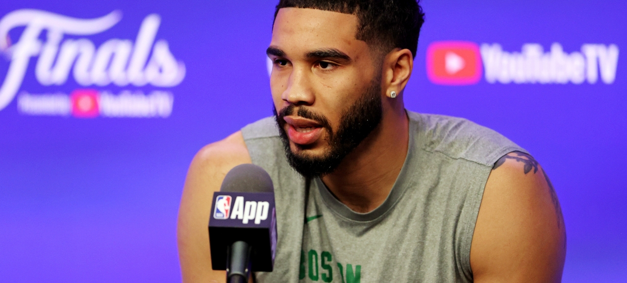 Jayson Tatum prepara homenagem a Kobe Bryant para Olimpíada de Paris