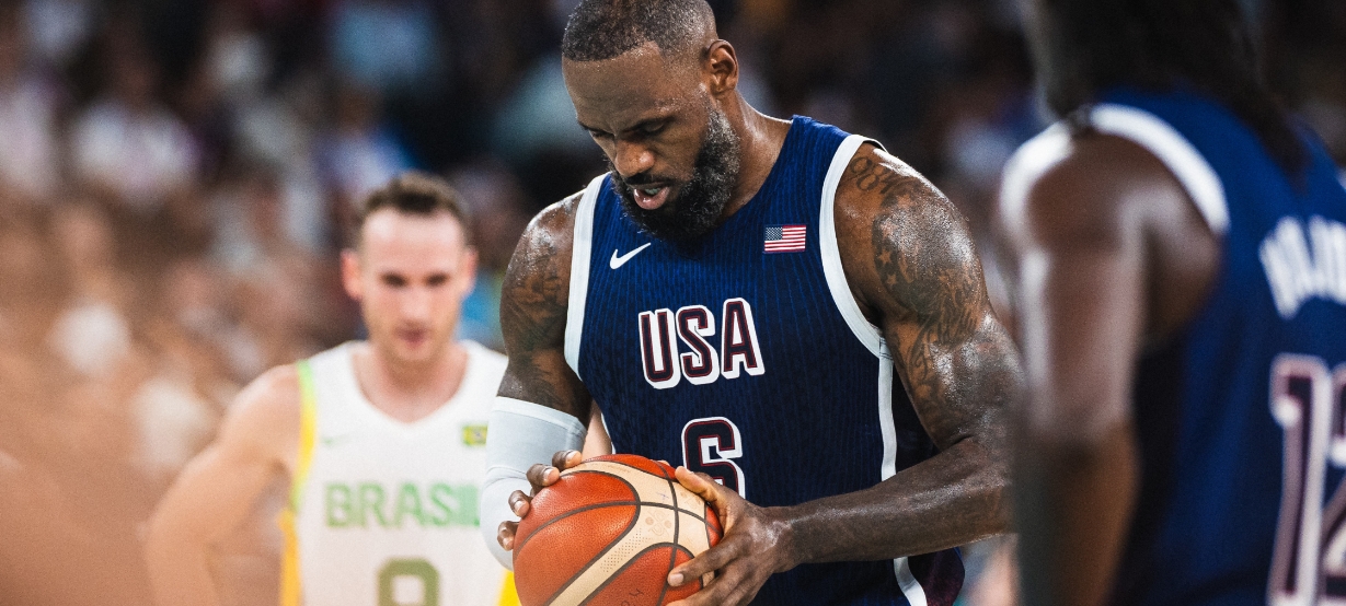 LeBron machucado e despedida de Huertas: O jogo entre Brasil e EUA nas Olimpíadas de Paris