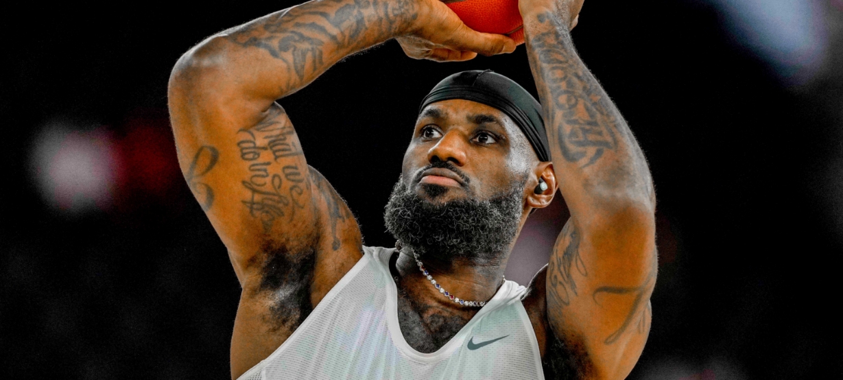 LeBron James provoca Bronny durante treino do Lakers
