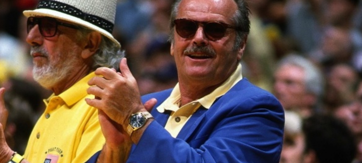Jack Nicholson recebe honraria máxima da NBA por seus legado como torcedor do Lakers
