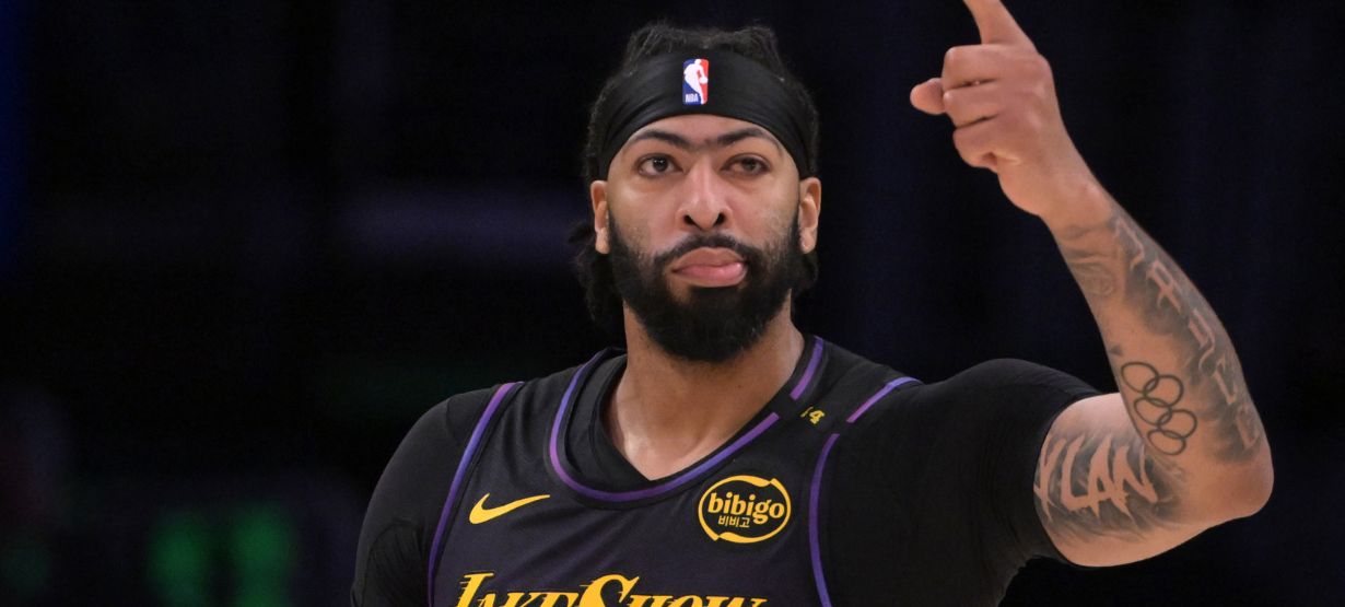 Anthony Davis faz desabafo sobre a péssima defesa do Lakers