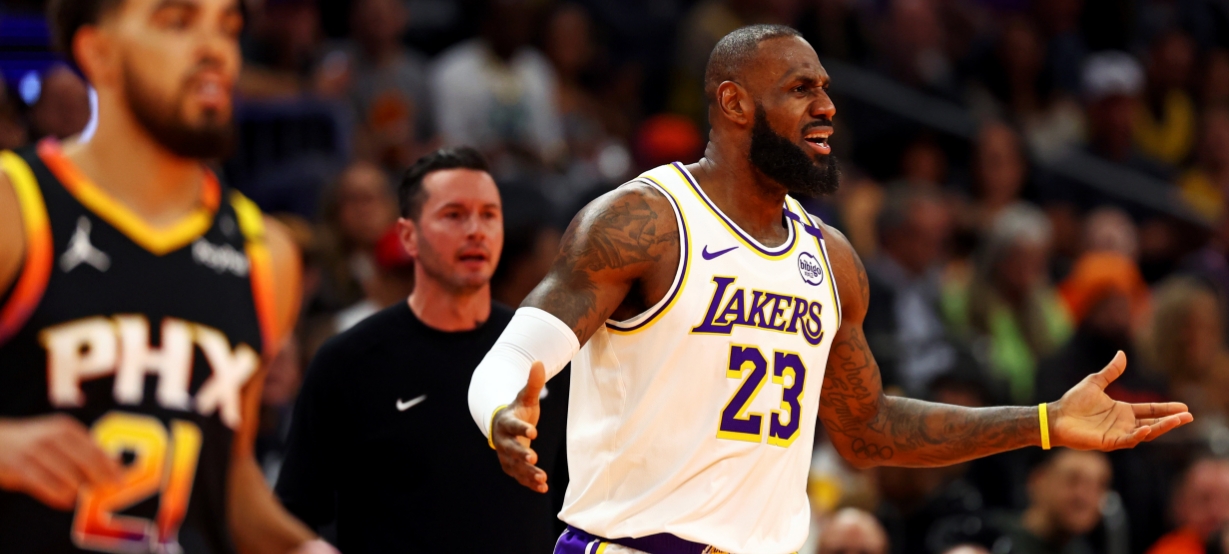 NBA: Lakers anuncia mudanças depois de derrota para o Suns